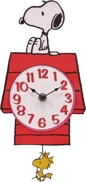 Horloge murale Peanuts Snoopy sur niche avec pendule Woodstock